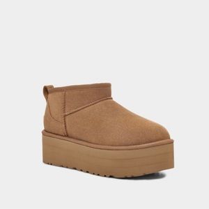 Ugg Classic Ultra Mini Platform Boot | NWT | 7